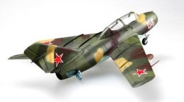 Model plastikowy MiG-15UTI Midget Hobby Boss