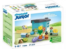 Zestaw z figurkami Junior 71690 Hotel dla zwierząt z dozownikiem pokarmu Playmobil