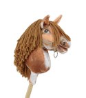 Hobby Horse Mały koń na kiju Premium - srokaty tobiano z brązową grzywą A4 Super Hobby Horse