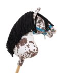 Hobby Horse Duży koń na kiju Premium - tarantowaty biało-brązowy z czarną grzywą A3 Super Hobby Horse