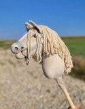 Hobby Horse Mały koń na kiju Premium - cremello A4 Super Hobby Horse